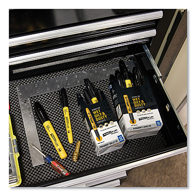 Avery MARKS A LOT UltraDuty Permanent Markers, Medium Chisel Tip, Black, 12/Box (AVE29842)