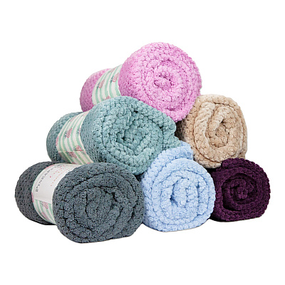 Pineapple Coral Fleece Blankets 50x60 Assorted, Case Of 12 (THROW-PINE-50X60-CS)