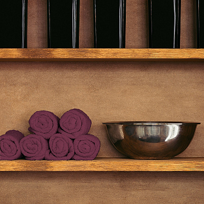 Cotton Jr. Salon Towel 16x27 Burgundy, Case Of 180 (BBJ-1627-2.5BUR-CS)