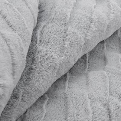 Aston & Arden Luxe Mink Faux Fur Throw 50x70 Light Grey, Case Of 3 (TH-FF-5070-LG)