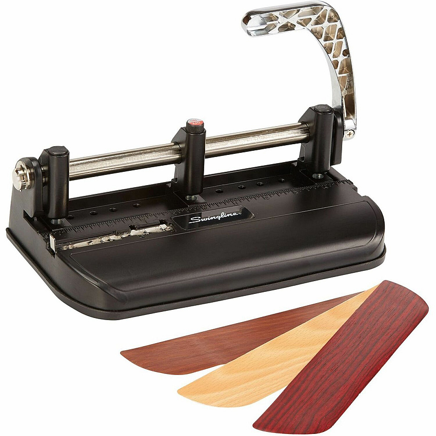 Swingline Accented Heavy-Duty Punch (SWI74400)