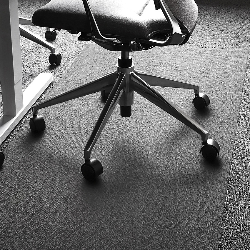 Cleartex XXL Polycarbonate Rectangular Chair Mat for Carpets - 60" x 118" (FLR1115030023ER)