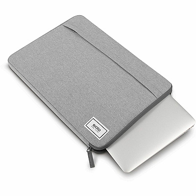 Solo Focus Carrying Case (Sleeve) for 15.6" Notebook - Gray (USLUBN10510)