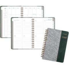 AT-A-GLANCE Signature Collection Academic Planner (YP200A25)