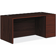 HON 10500 H105897R Pedestal Desk (HON105897RNN)