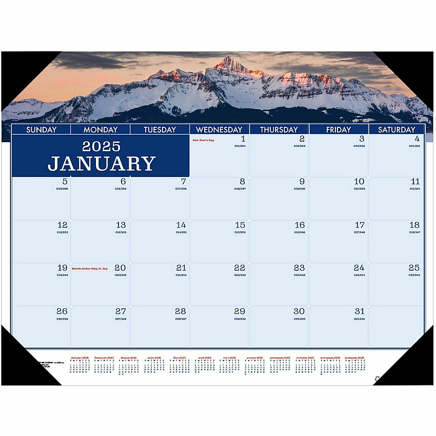 House of Doolittle Recycled Americana Monthly Desk Pad (141)