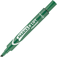 Avery Large Desk-Style Permanent Markers (AVE08885)
