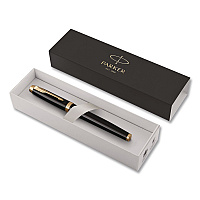 Parker IM Fountain Pen with Gift Box, Medium Fountain Nib, Blue Ink, Black Lacquer/Gold Barrel (1931645)
