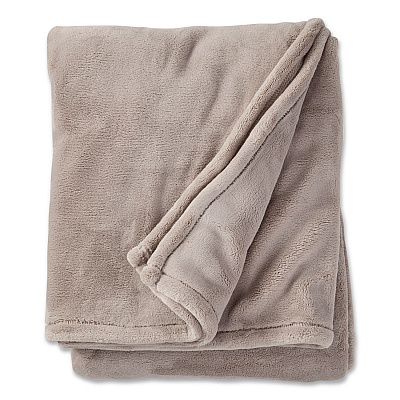 Wicked Plush Throw, 50 x 60, Woodsmoke (30278144281)