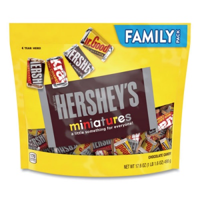 Hershey's Miniatures Variety Family Pack, Assorted Chocolates, 17.6 oz Bag, Ships in 1-3 Business Days (24600427)