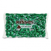 Hershey's KISSES, Milk Chocolate, Green Wrappers, 66.7 oz Bag, Ships in 1-3 Business Days (24600087)