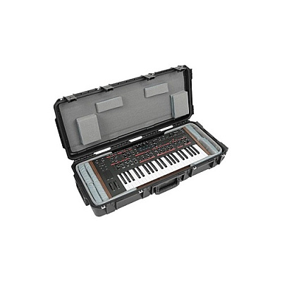 SKB Cases 33.5x 13.5x 4.125iseries 49-note K (3I3614TKBD)